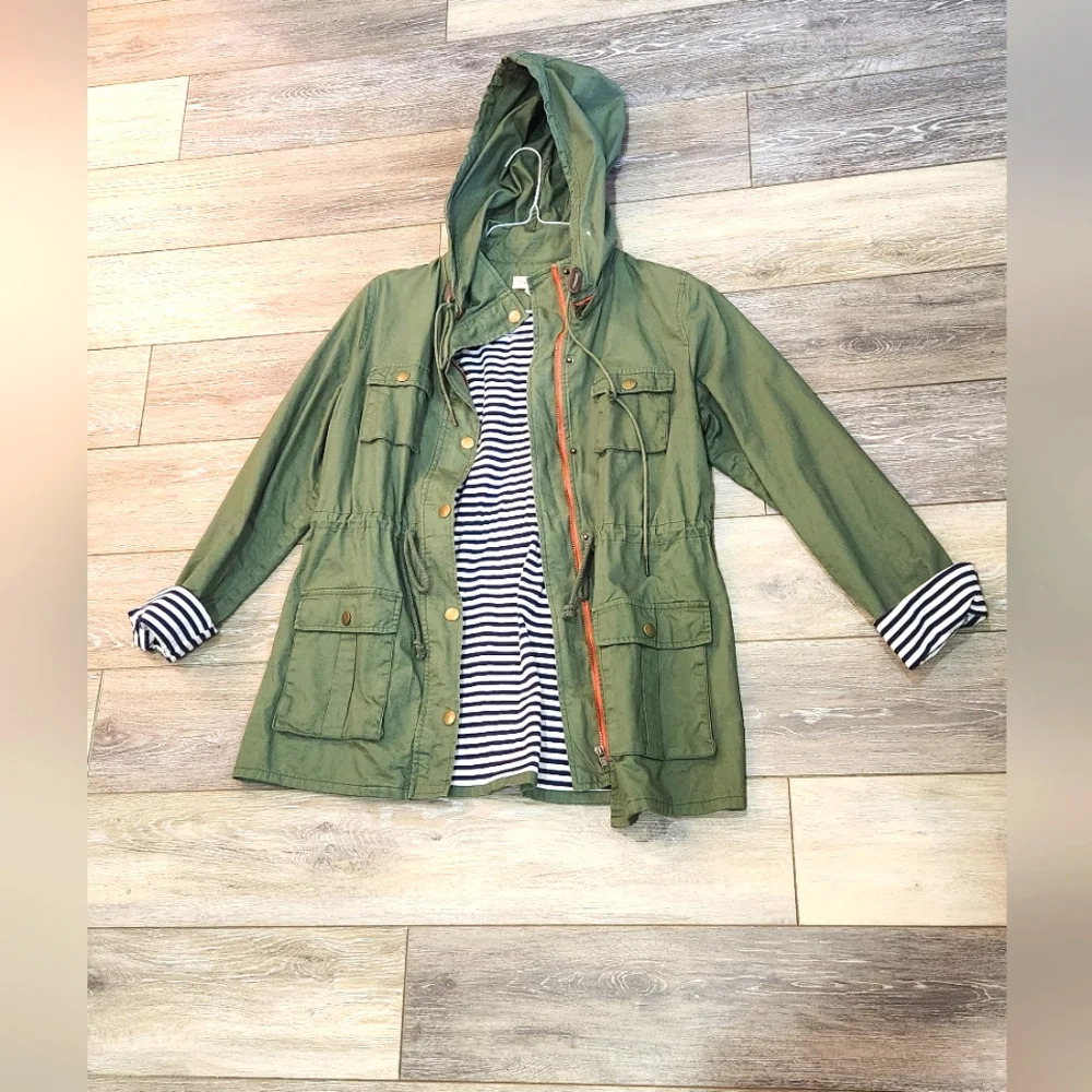 Green Hooded Women's Jacket